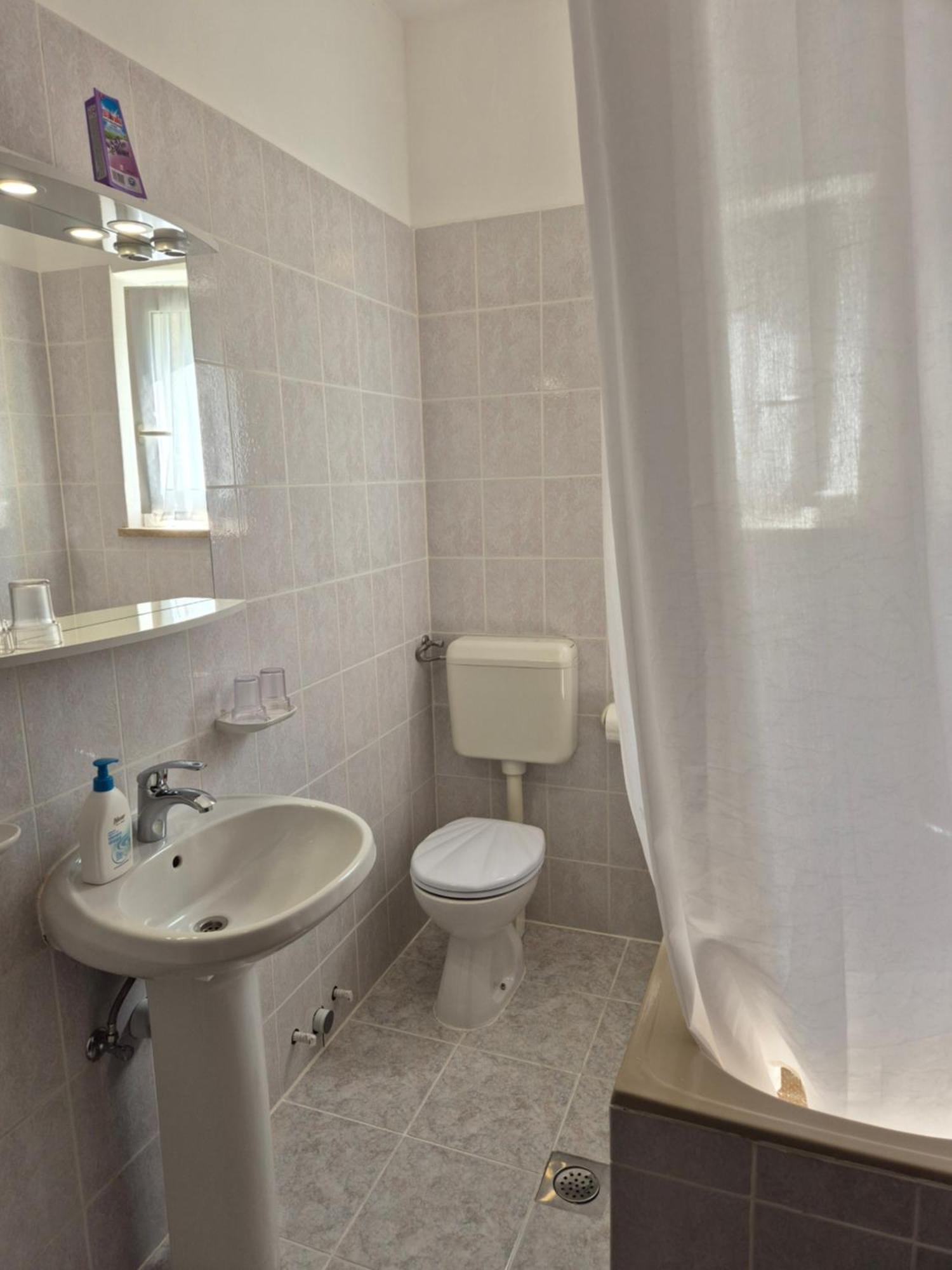 Apartmani Adria Opatija Eksteriør billede